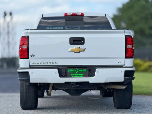 Used 2018 Chevrolet Silverado 1500 LT w/ All Star Edition AWD/4WD image 10