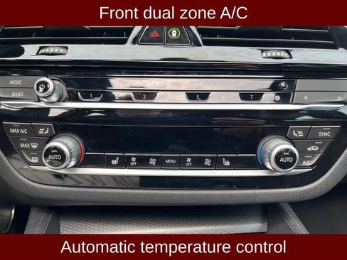 Used 2022 BMW 540i xDrive w/ M Sport Package AWD/4WD image 14