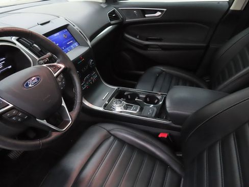Used 2019 Ford Edge SEL w/ Equipment Group 201A FWD image 21
