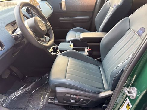 Certified 2025 MINI Cooper Countryman S w/ Comfort Package Max AWD/4WD image 13