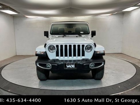 Used 2022 Jeep Gladiator Overland image 8