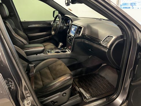 Used 2018 Jeep Grand Cherokee Trailhawk image 39