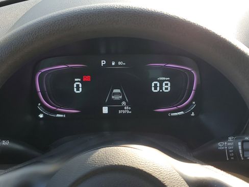 Used 2025 Kia Soul LX w/ LX Technology Package image 23