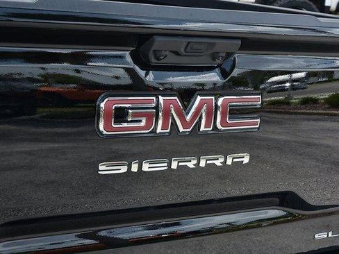 New 2025 GMC Sierra 1500 SLE w/ Preferred Package image 11