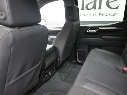 Used 2023 Chevrolet Silverado 1500 LT AWD/4WD image 23
