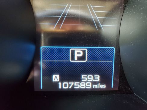 Used 2017 Subaru Legacy 3.6R Limited image 20