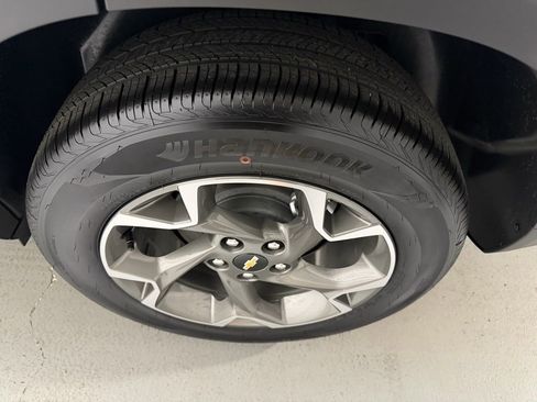 New 2026 Chevrolet Trax LT w/ Driver Confidence Package image 6