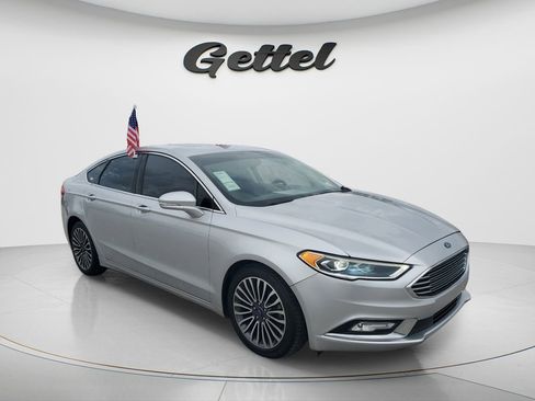 Used 2018 Ford Fusion Titanium image 2
