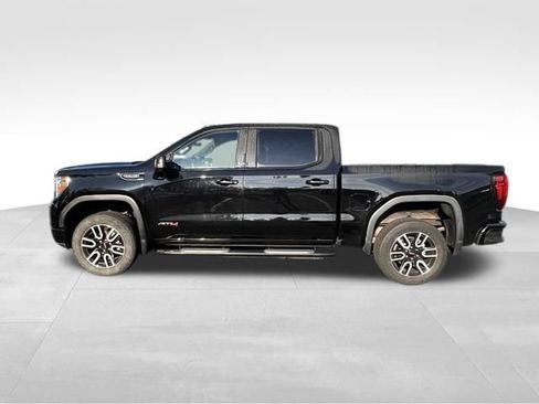 Used 2021 GMC Sierra 1500 AT4 w/ AT4 Value Package AWD/4WD image 3