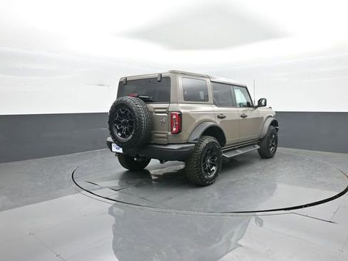 New 2026 Ford Bronco Badlands image 7