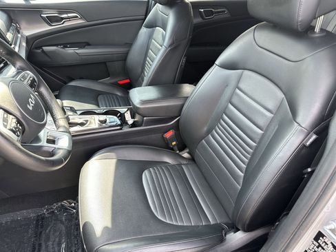Certified 2023 Kia Sportage SX FWD image 13