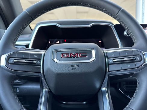 New 2026 GMC Canyon Elevation w/ Technology Package RWD image 22