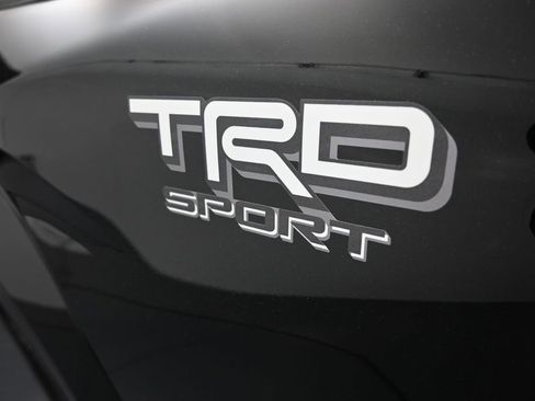 Used 2025 Toyota Tacoma TRD Sport w/ TRD Sport Upgrade Package AWD/4WD image 44