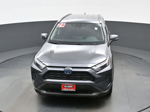 Used 2024 Toyota RAV4 LE AWD/4WD image 33