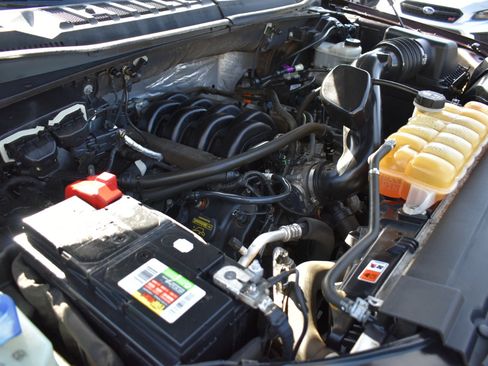 Used 2015 Ford F150 Lariat w/ Equipment Group 502A Luxury image 49