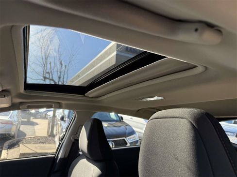 Used 2024 Subaru Impreza 2.0i Sport image 20