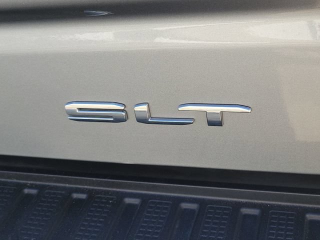 Used 2026 GMC Sierra 1500 SLT RWD image 5