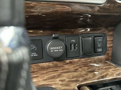 Used 2018 Nissan Armada SL w/ Premium Package AWD/4WD image 26