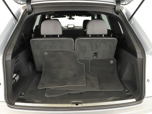 Used 2018 Audi Q7 3.0T Premium Plus w/ Premium Plus Package image 34