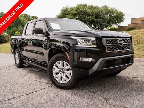 Used 2023 Nissan Frontier SV w/ SV Premium Package RWD image 1