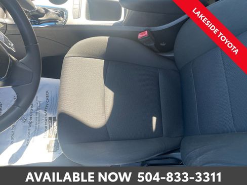 Used 2017 Chevrolet Cruze LS image 28