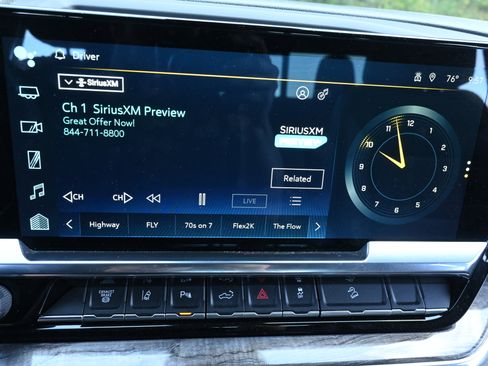 Used 2024 Chevrolet Silverado 2500 LTZ w/ LTZ Plus Package image 28