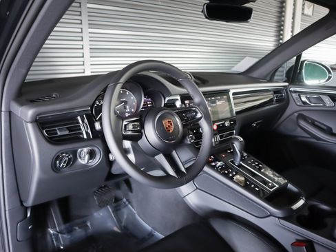 New 2026 Porsche Macan S AWD/4WD image 4
