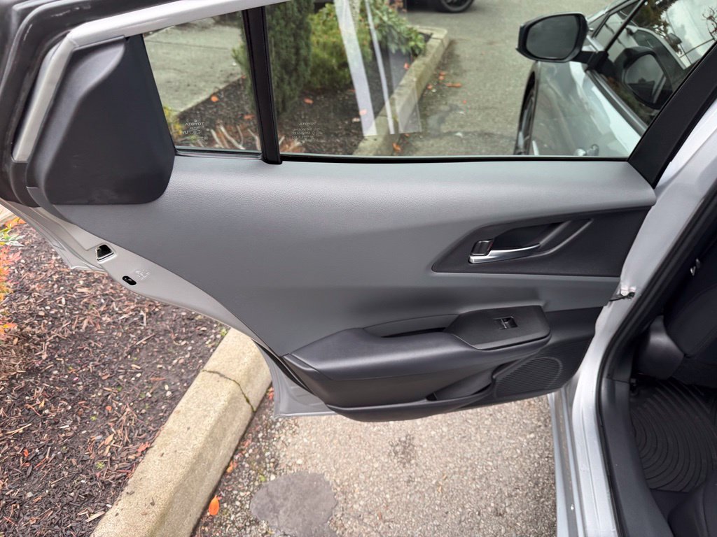 Certified 2023 Toyota Prius XLE AWD/4WD image 16