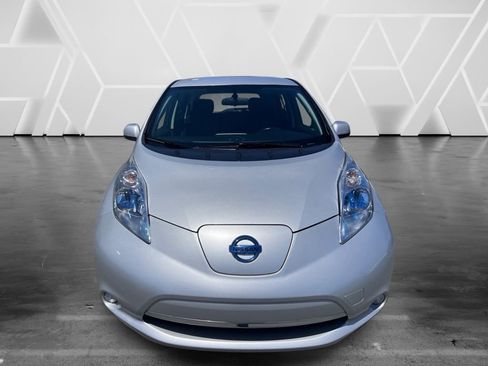 Used 2014 Nissan Leaf S image 2