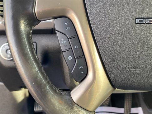 Used 2016 GMC Acadia Denali image 26