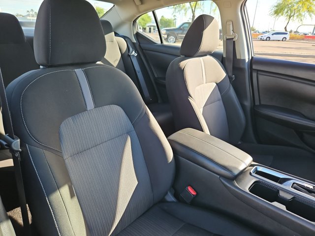 Used 2025 Nissan Sentra SV FWD image 14