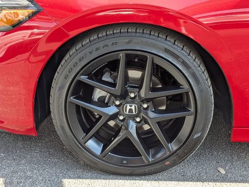 Used 2025 Honda Civic Sport image 29