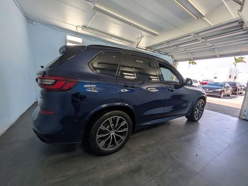 Used 2022 BMW X5 M50i w/ Executive Package image 14