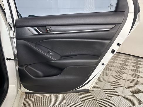 Used 2021 Honda Accord Sport image 24