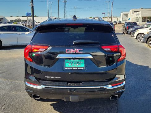 Used 2018 GMC Terrain Denali w/ Advanced Safety Package image 6