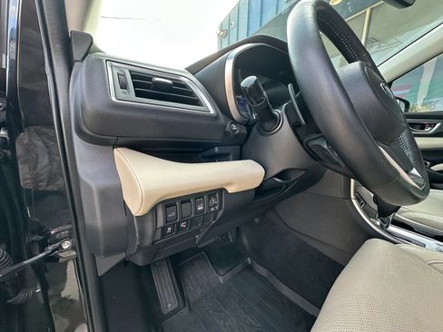 Used 2019 Subaru Ascent Limited AWD/4WD image 13