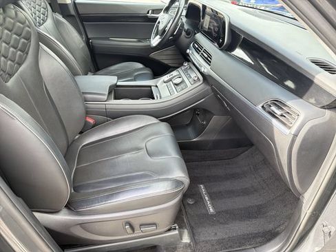Used 2021 Hyundai Palisade Limited FWD image 13