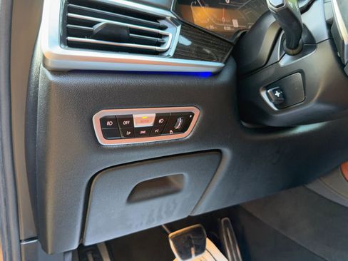Used 2019 BMW X7 xDrive50i w/ M Sport Package AWD/4WD image 37