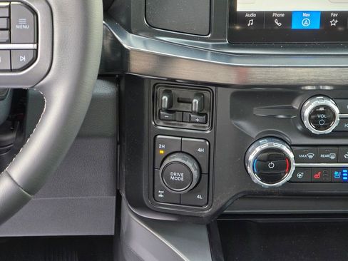 New 2026 Ford F250 Lariat w/ FX4 Off-Road Package image 18