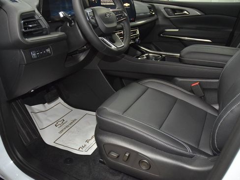 New 2026 Chevrolet Traverse LT w/ Midnight/Sport Edition image 37