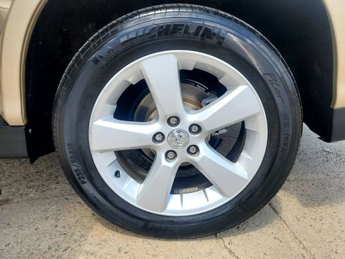 Used 2004 Lexus RX 330 AWD w/ Premium Plus Pkg image 60