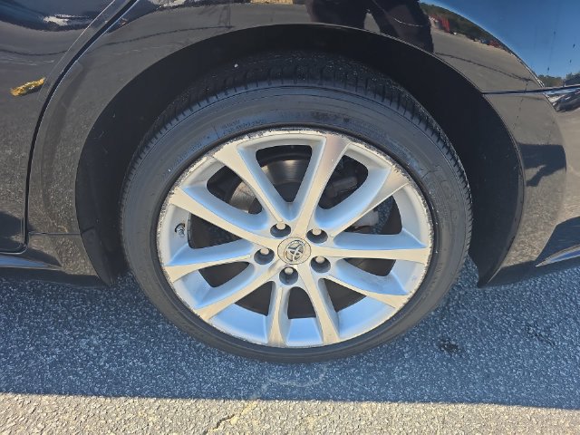 Used 2013 Toyota Avalon XLE Touring FWD image 33
