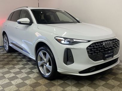 New 2025 Audi Q5 2.0T Premium Plus