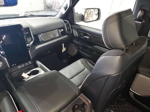 New 2026 RAM 1500 Laramie w/ Night Edition AWD/4WD image 11