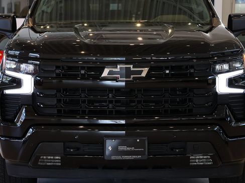 Used 2025 Chevrolet Silverado 1500 RST w/ All Star Edition Plus AWD/4WD image 10