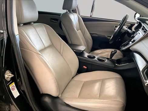 Used 2016 Toyota Avalon Touring FWD image 8
