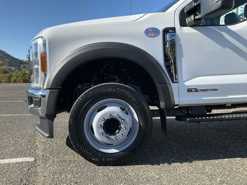 Used 2024 Ford F450 XL w/ XL Chrome Package image 10