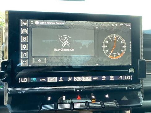 Used 2024 GMC Hummer EV 3X AWD/4WD image 25