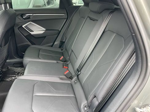 Used 2022 Audi Q3 2.0T Premium image 9