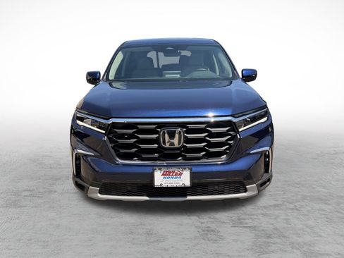 Used 2025 Honda Pilot EX-L image 2
